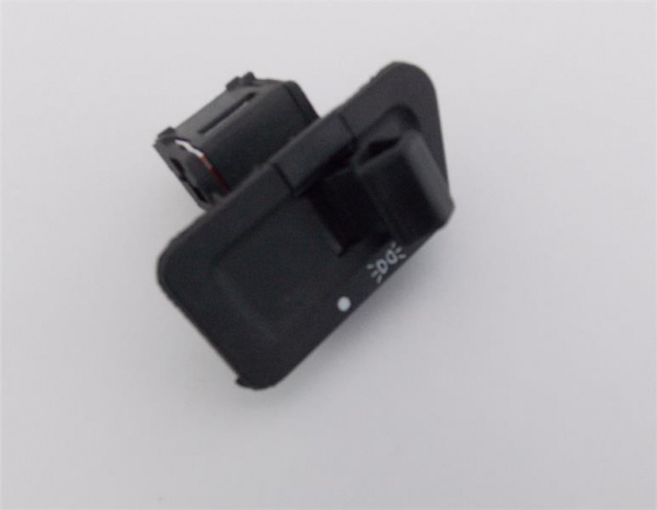 Y0014 Кнопка включения света