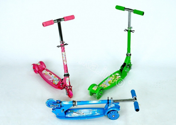 14-B07842 Самокат 3-х колесный Eurotex