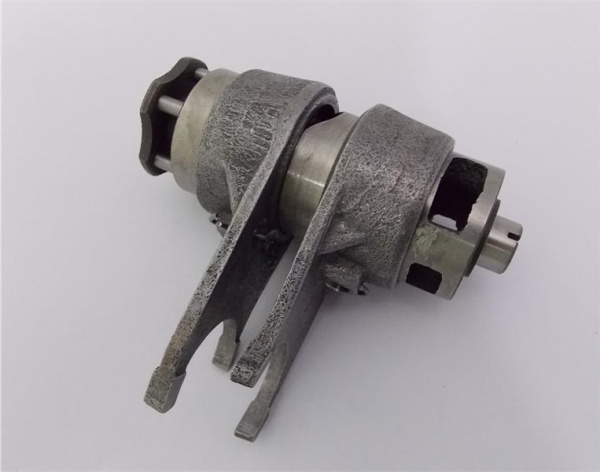 147FMD133 Вилка КПП